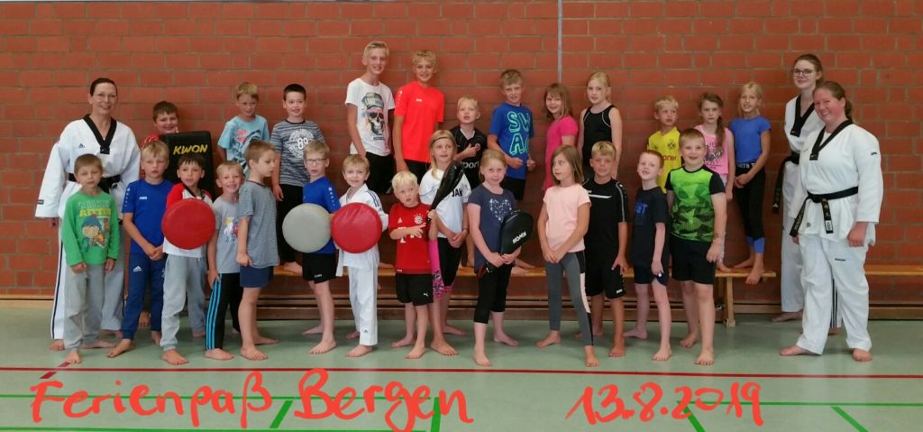Gruppenfoto der Ferienpassaktion in Bergen